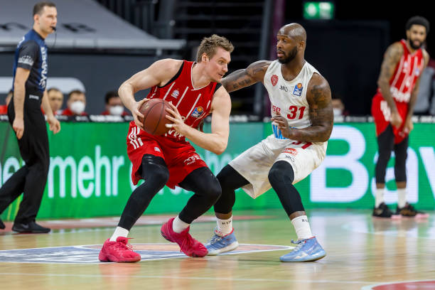 前缺失的元 前缺失的元