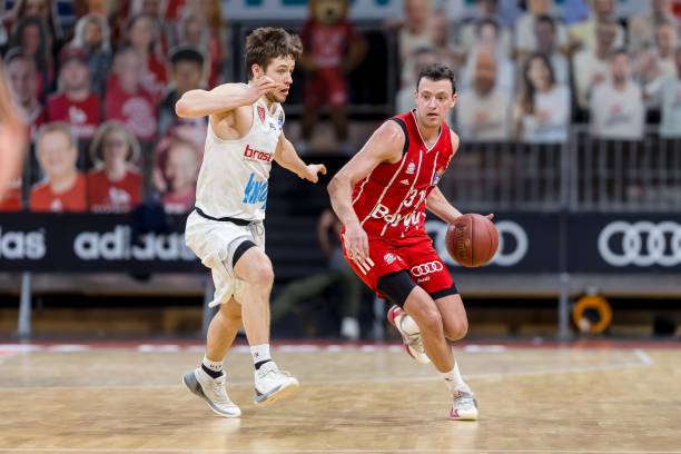 也是对未来 也是对未来